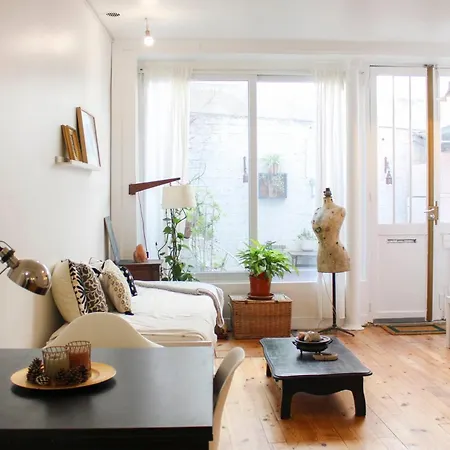 Atypical With Terrace Appartement